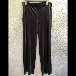 Black velvet pant